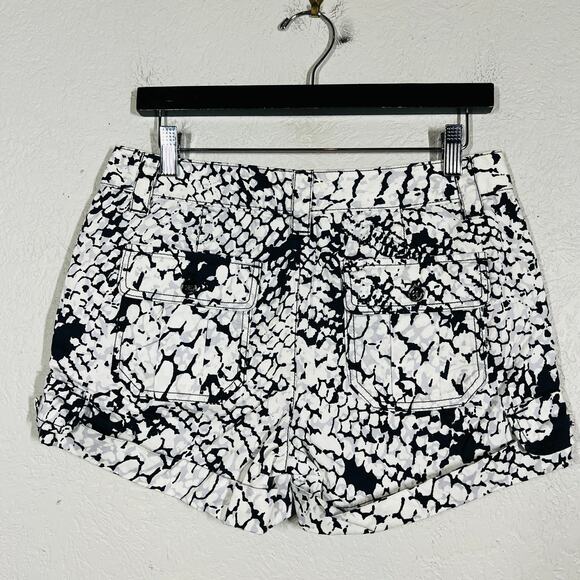 NEW! Calvin Klein Snake Print Shorts Casual Cuff Shorty Blue White - 4 - Picture 3 of 4